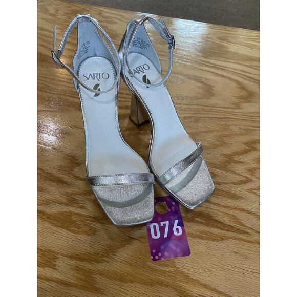 Franco Sarto Dolores Women's 7.5 M Silver Leather Ankle Strap Open Toe High Heel - Picture 1 of 5